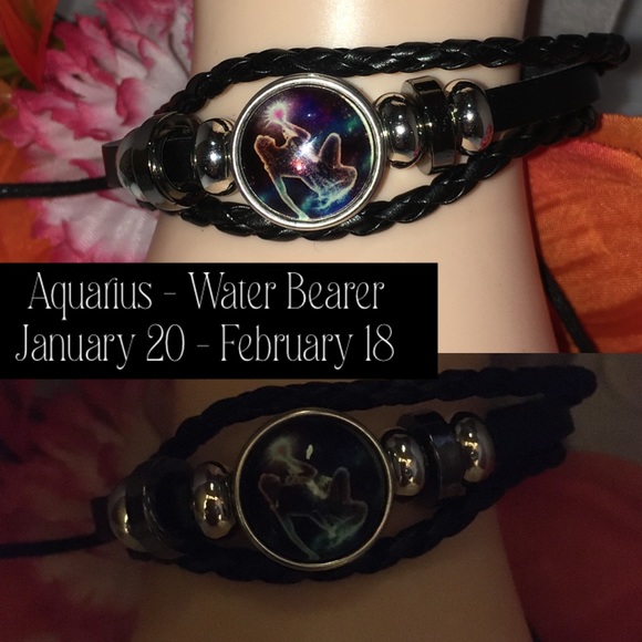 Glow In The Dark Aquarius Zodiac Sign Wristband - Picture 4 of 4